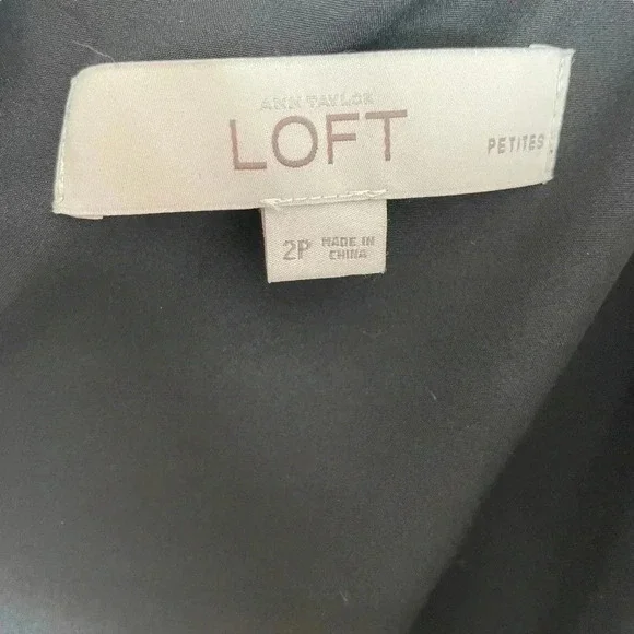 LOFT Petite Black Floral A-Line Sleeveless Dress - Picture 4 of 5